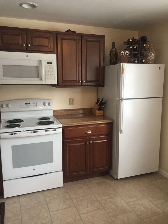 Cocina2 - 502 Cortland Dr E