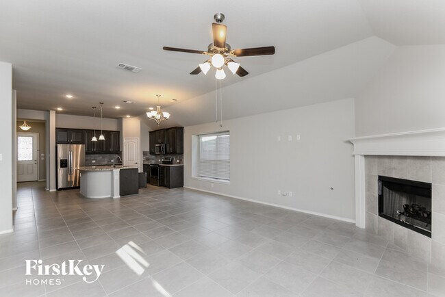 Building Photo - 6309 Red Cliff Dr