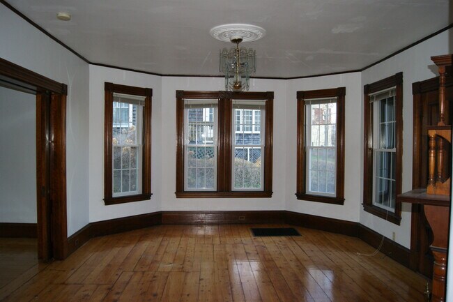 Living Room - 43 Prospect Ave
