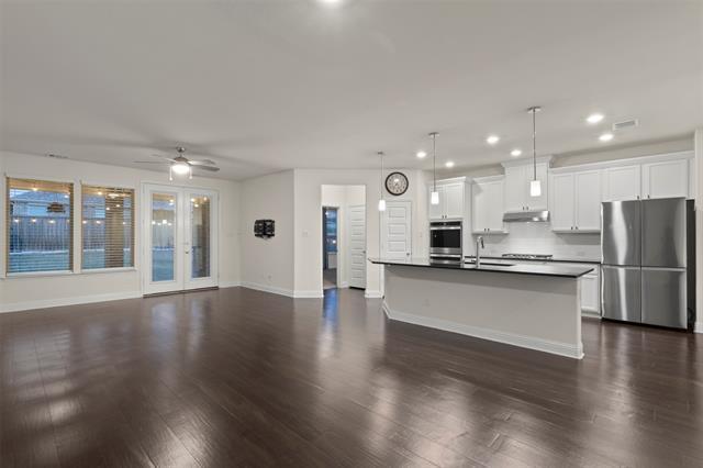 Foto del edificio - 8028 Hickory Branch Dr