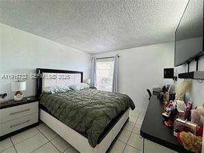 Building Photo - Northwest 68th Avenue, Hialeah, FL 33015 - 1 BR 1 BA condo