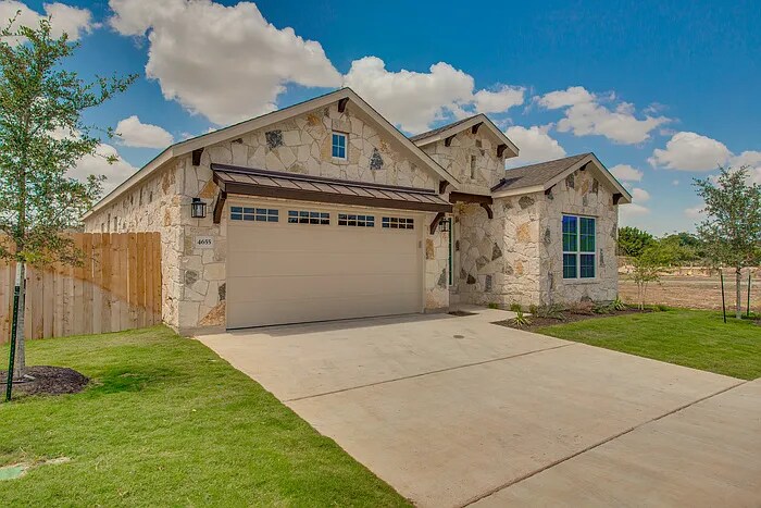 Primary Photo - 4655 Katherine Drive