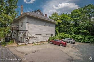 Building Photo - 211 Grand