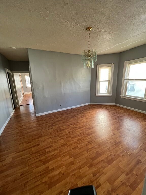 Building Photo - 128 Covel