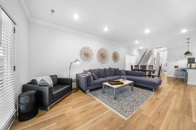 Photo - 1519 Spring Berry Ln House