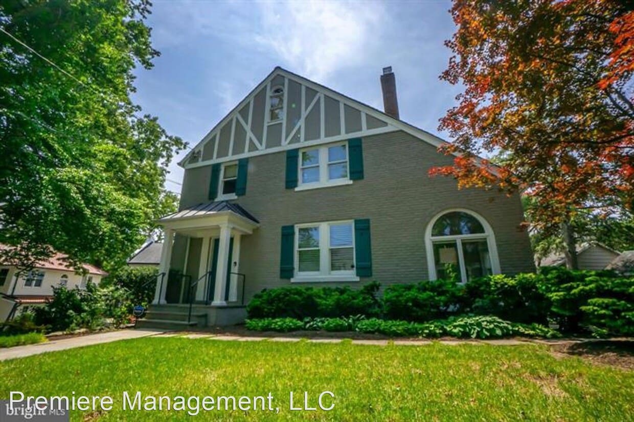 4114 Stanford St, Chevy Chase, MD 20815 House Rental in Chevy Chase