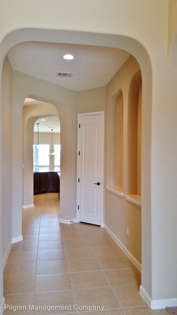 Foto del edificio - 152 Milestone Rd