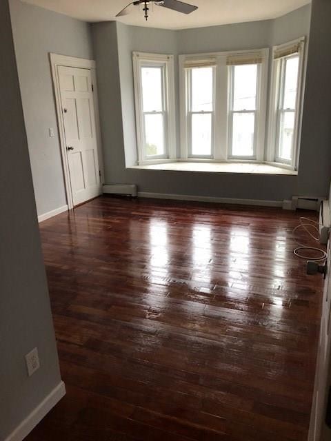 Building Photo - 327 Grove St