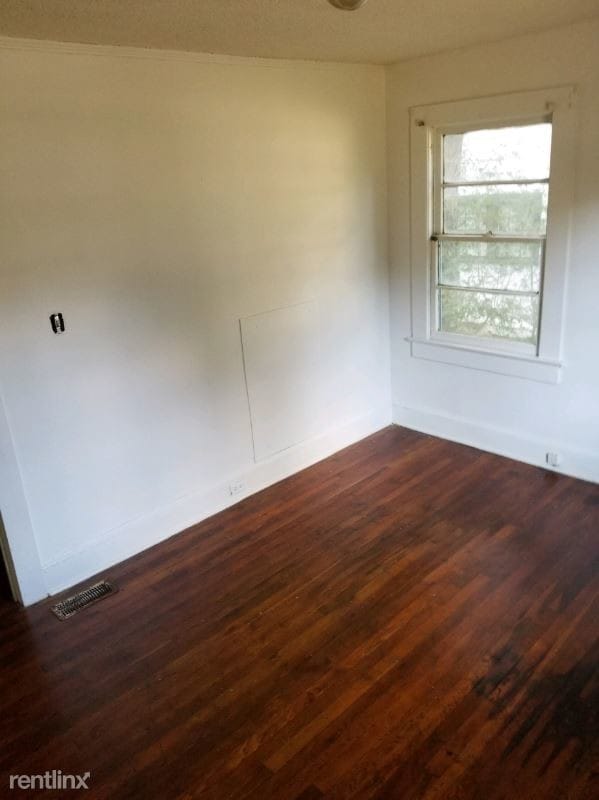 Building Photo - 2 br, 1 bath House - 516 Hickory Ave