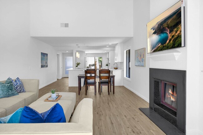 Building Photo - 64 Sea Island Dr