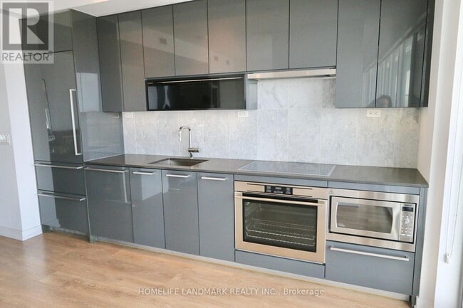 Building Photo - 117 McMahon Dr