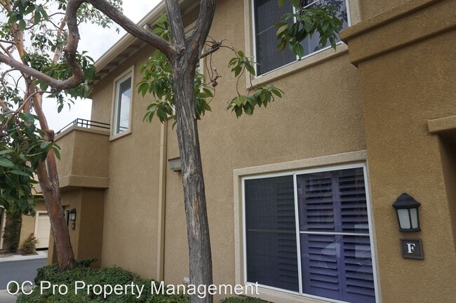 Building Photo - 2 br, 2 bath House - 5130 E Henley Place #E