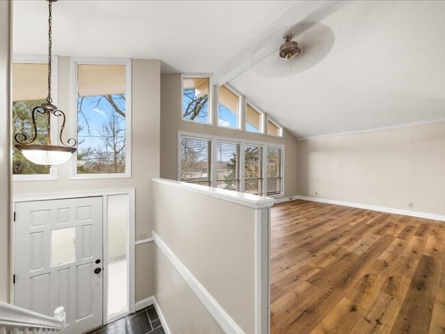 Photo - 650 Mize Cir House