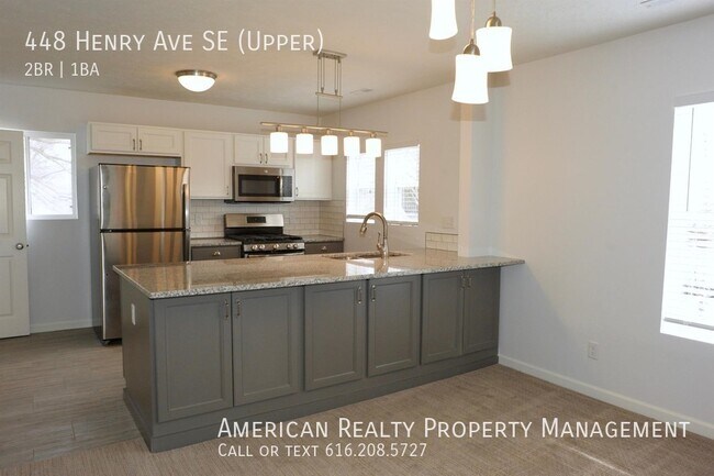 Foto del edificio - 448 Henry Ave SE