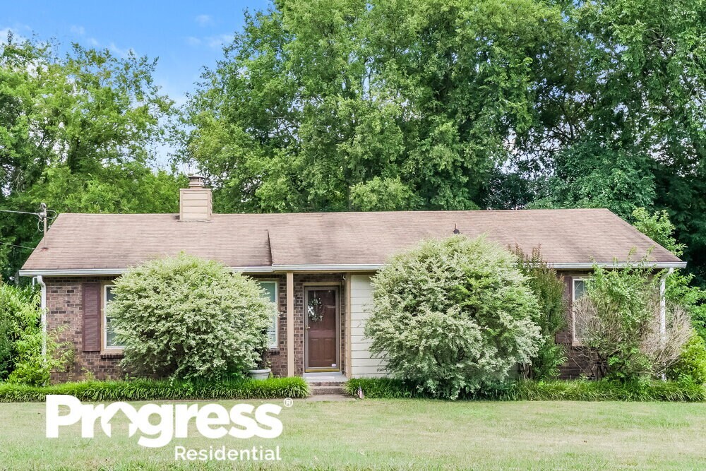 142 Creekwood Ln, Hendersonville, TN 37075 House Rental in