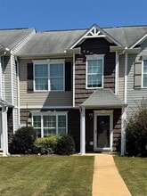 Building Photo - 2110 Winding Oak Dr