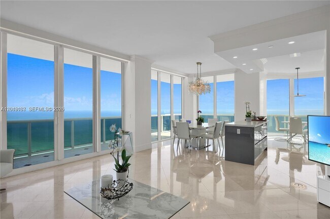 Building Photo - 4779 Collins Ave