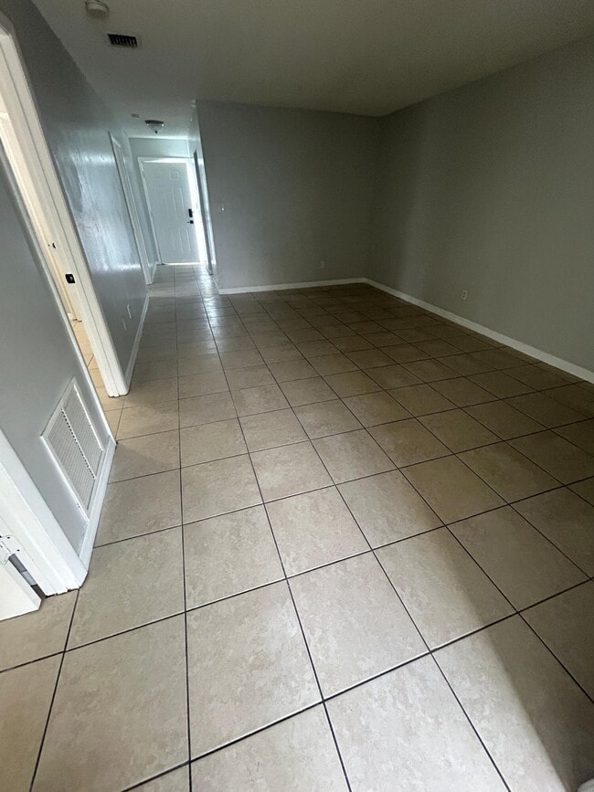 Foto del edificio - 3210 Louisiana Ave
