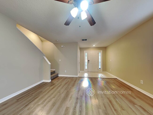 Foto del edificio - 15034 Deer Meadow Dr