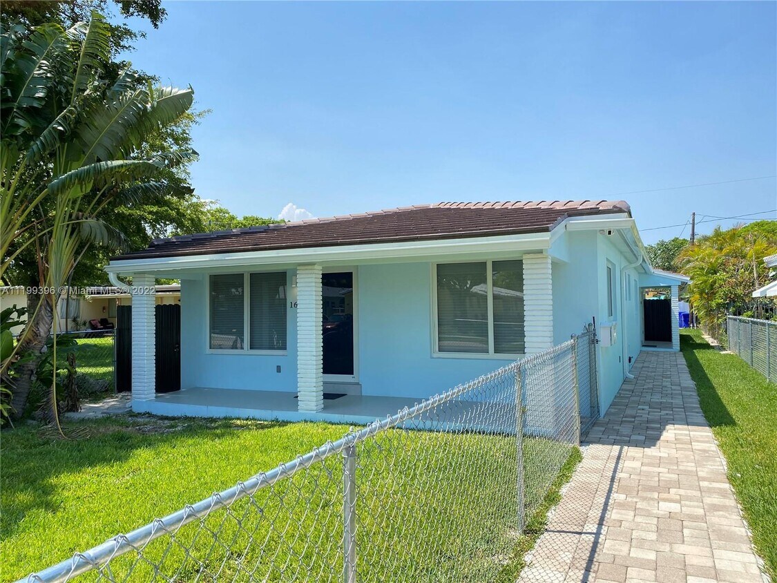 1643 Moffett St Unit 1643, Hollywood, FL 33020 Apartment for Rent in