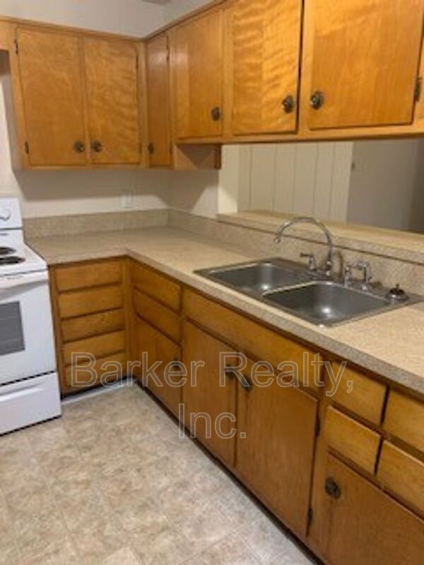 Foto del edificio - 2302 Lora Ln