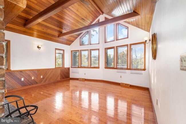 Building Photo - 3815 Crooked Hill Rd