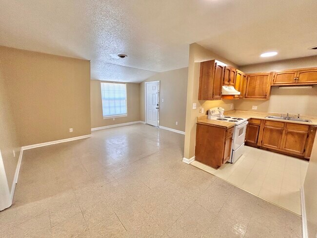Foto del edificio - 206 Robin Ln