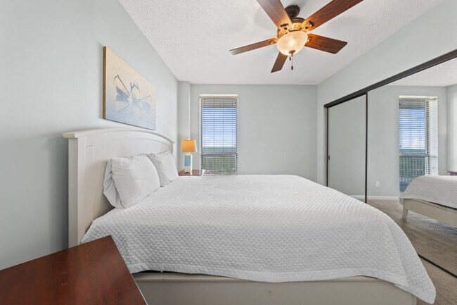 Foto del edificio - 24770 Perdido Beach Blvd
