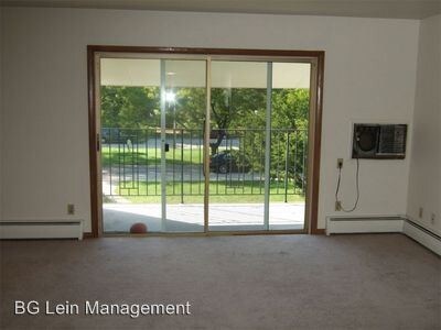 Building Photo - 3800 S 84th St