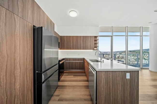 Photo - 1515 Liona St Apartment