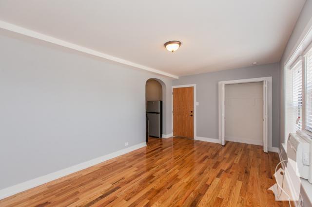 Foto del edificio - 1 bedroom in Chicago IL 60614