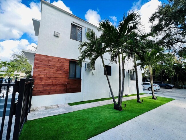 Foto del edificio - 5541 NW Miami Ct