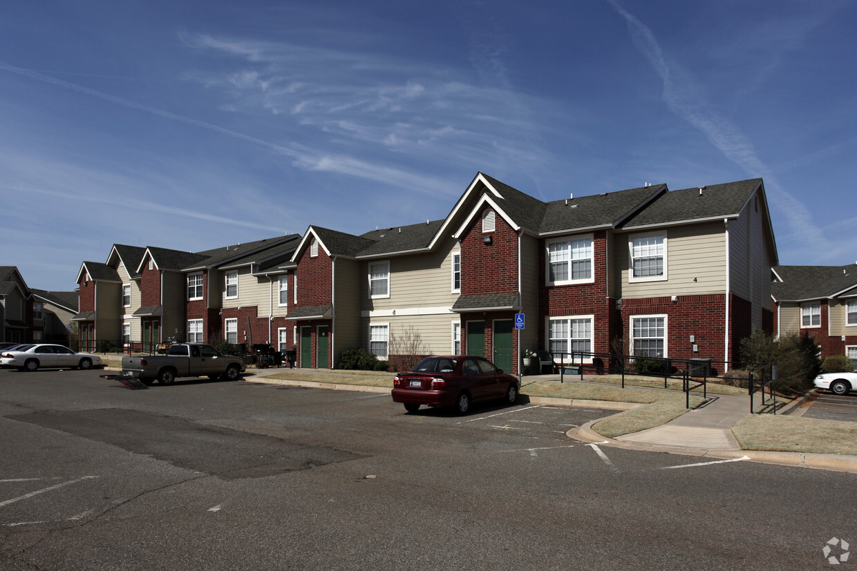 Foto del edificio - Pleasant Hill Apartments