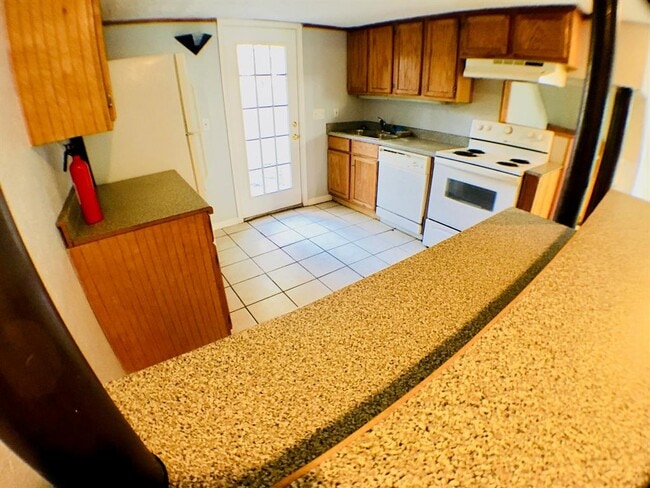 Building Photo - 3809 Cherrywood Rd