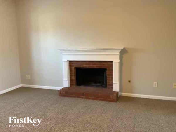 Building Photo - 6217 Turnberry Ln