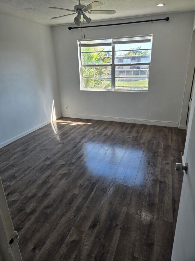 Foto del edificio - 3581 NW 95th Terrace