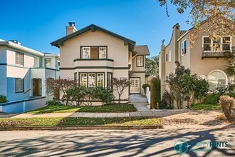 Building Photo - 281 Magellan Ave