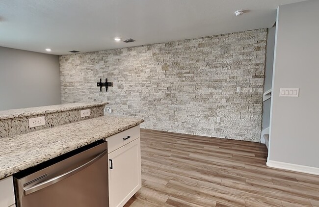 Building Photo - 3070 Fieldwood Cir