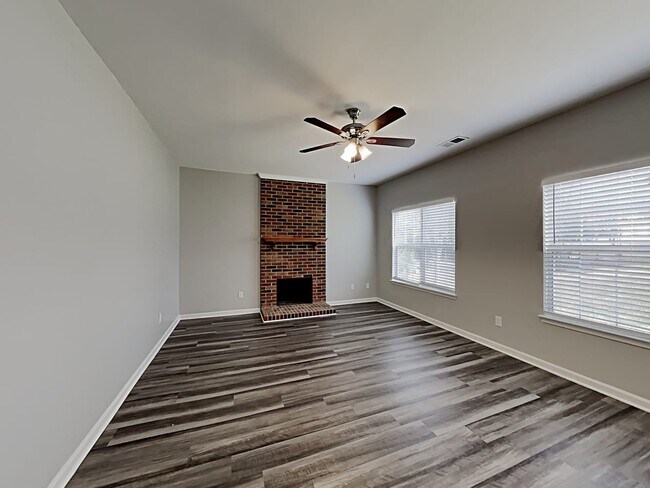 Building Photo - 3407 Brownes Ferry Rd