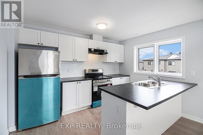 Photo du bâtiment - 57 Dashing Pvt