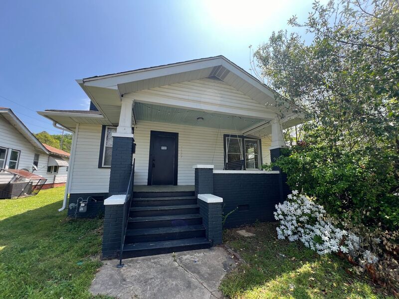 Primary Photo - 7127 2nd Ave S