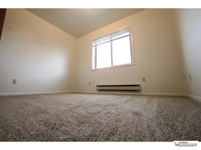 Foto del edificio - 2320 Alderson Ave