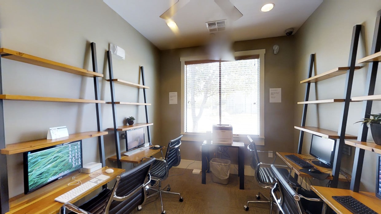 Photo - Madera Apartments