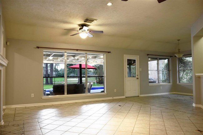 Building Photo - 5706 Capella Park Dr