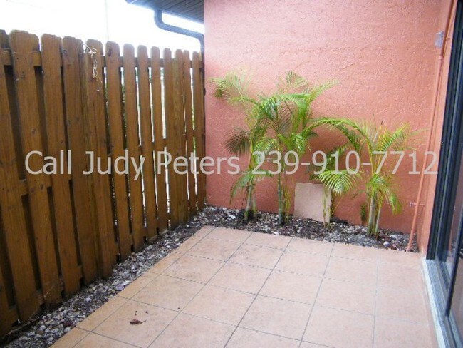 Foto del edificio - 804 SE 47th Ter
