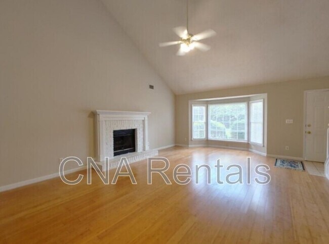 Foto del edificio - 4635 Hampton Square Dr