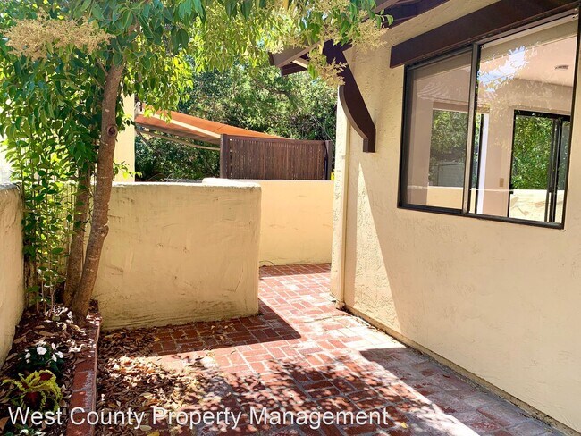 Building Photo - 3 br, 2 bath House - 795 Adobe Dr