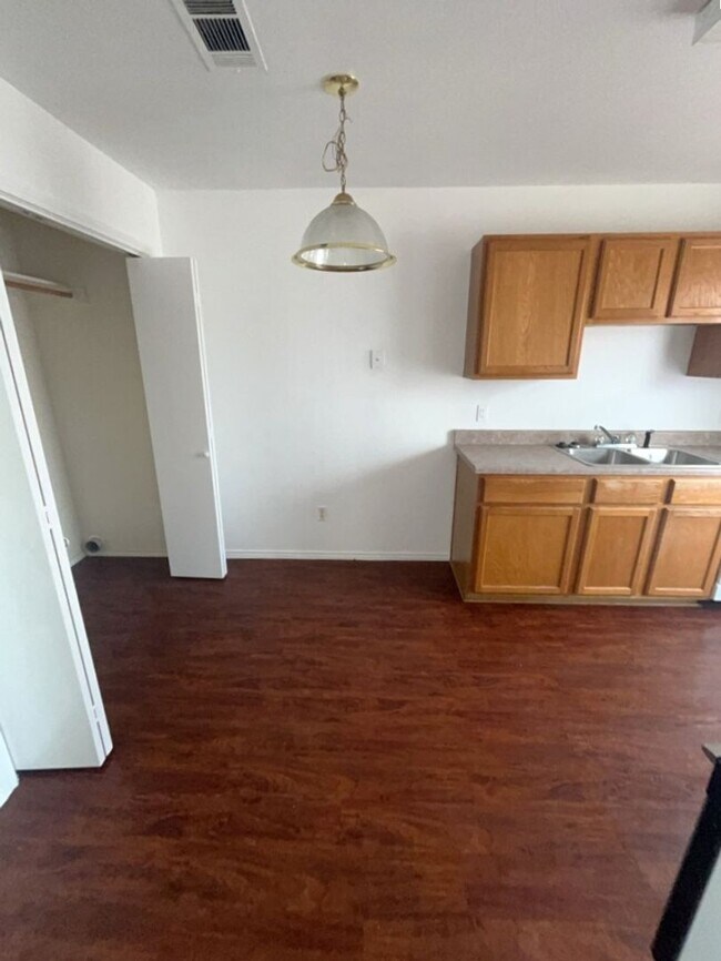 Building Photo - 2 Bedroom 1 Bath in Killeen TX