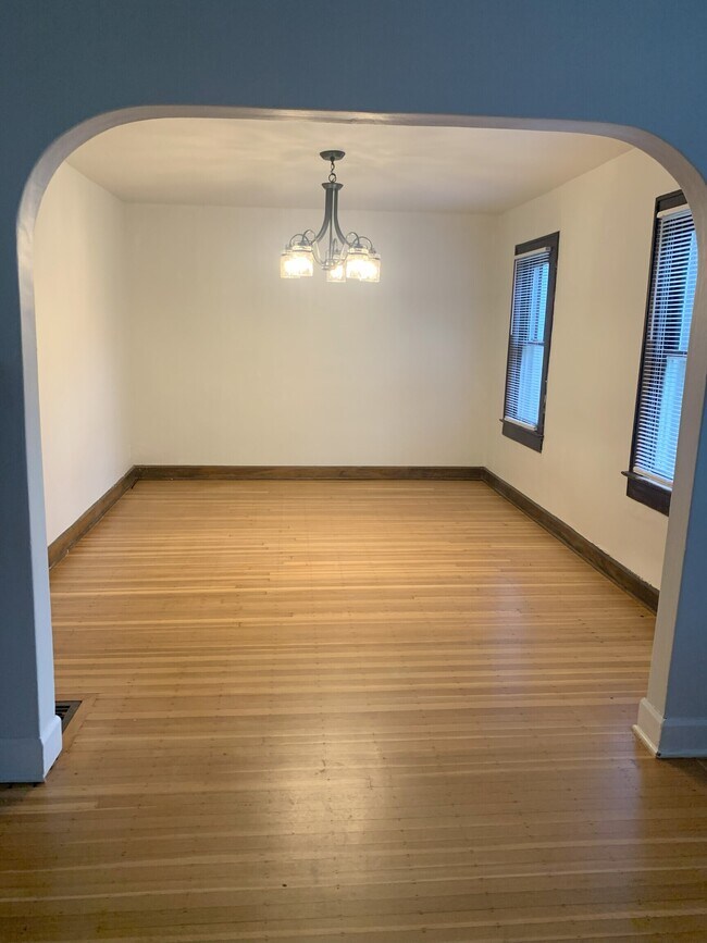 Foto del edificio - 5301 Guilford Ave