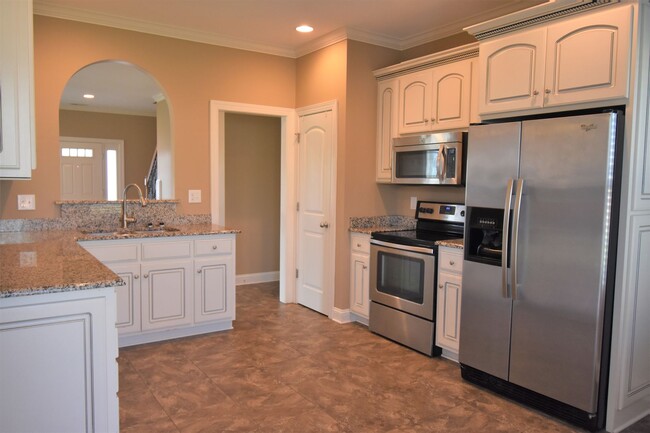 Building Photo - 201 Morgan Trace Ln